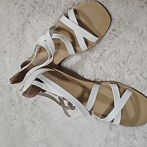 Lanza White 7.5 Sandal